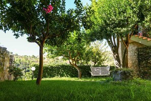 Property grounds - LUS GARDEN (Ragusa)