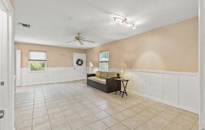 Interior - Quaint apartment with AC in charming St. Augustine (St. Augustine)