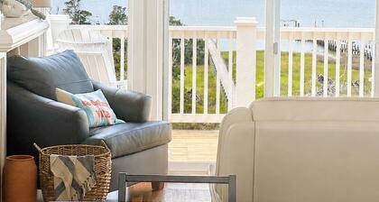 BAMA BREEZE 6-bedroom house with pool and elevator on Emerald Isle