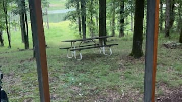 Ulkoruokailutilat