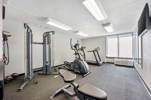 Classic Room, Mobility Accessible, Non Smoking | Fitness facility - Best Western Ashbury Inn (La Grange)