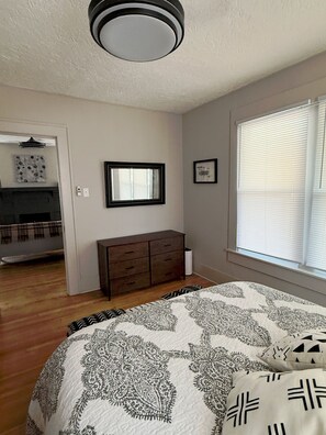 Iron/ironing board, WiFi, bed sheets - Historic 3-Bedroom Winston-Salem Home Near Downtown, Hospitals, & UNCSA (Winston-Salem)