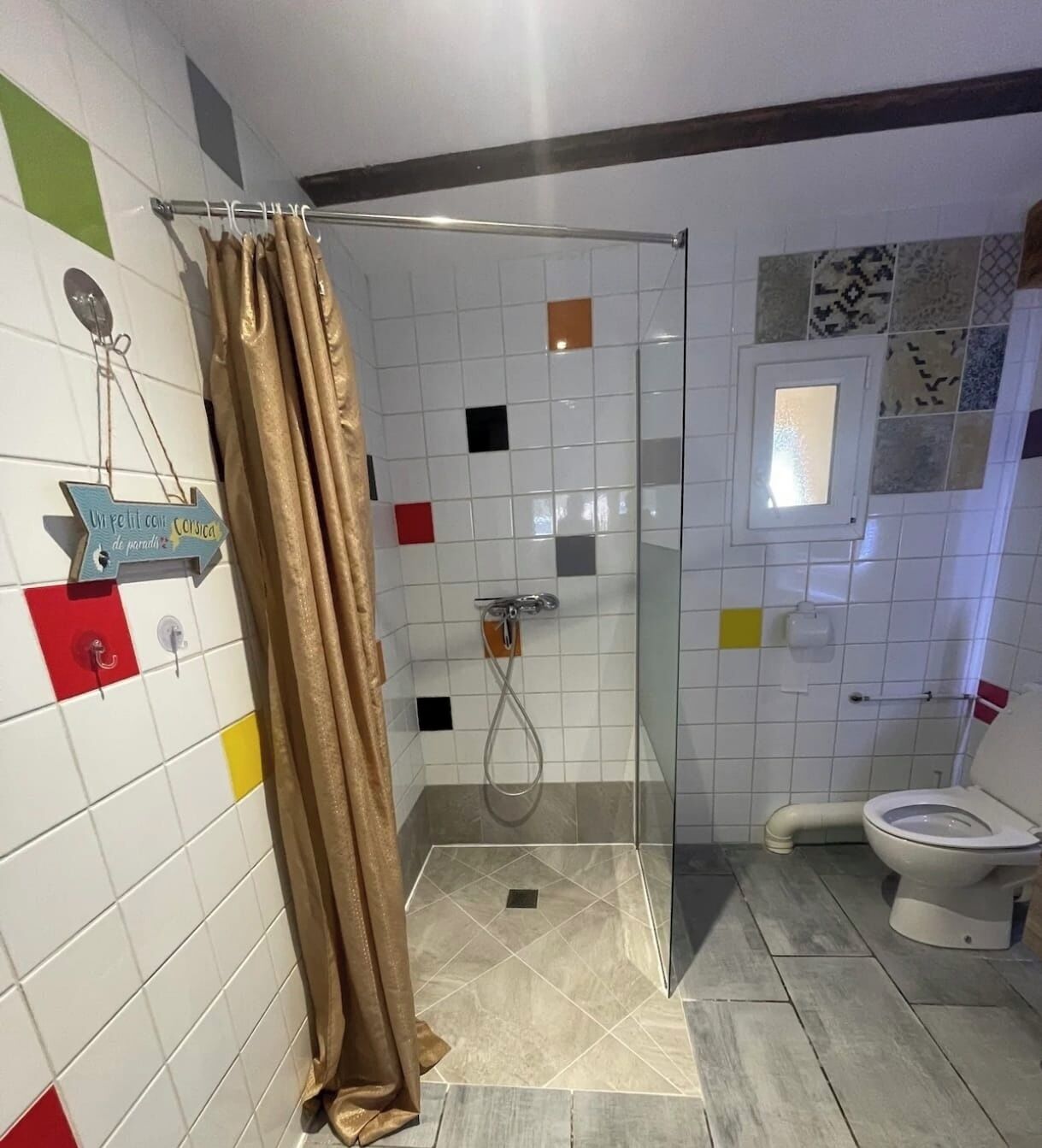 Shower, hair dryer, towels, toilet paper