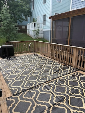 Property grounds - Spacious 3BR Atlanta Home  3 Parking Spaces  Minutes to Mercedes-Benz Stadium (Atlanta)