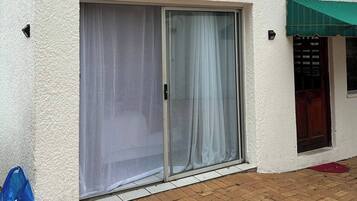 House, 1 Bedroom | Exterior detail
