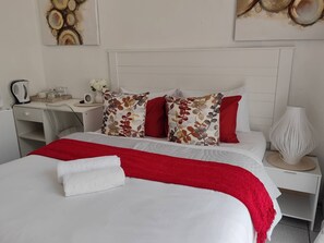 House, 1 Bedroom | 1 bedroom - Cosy En-suite Studio (Johannesburg)