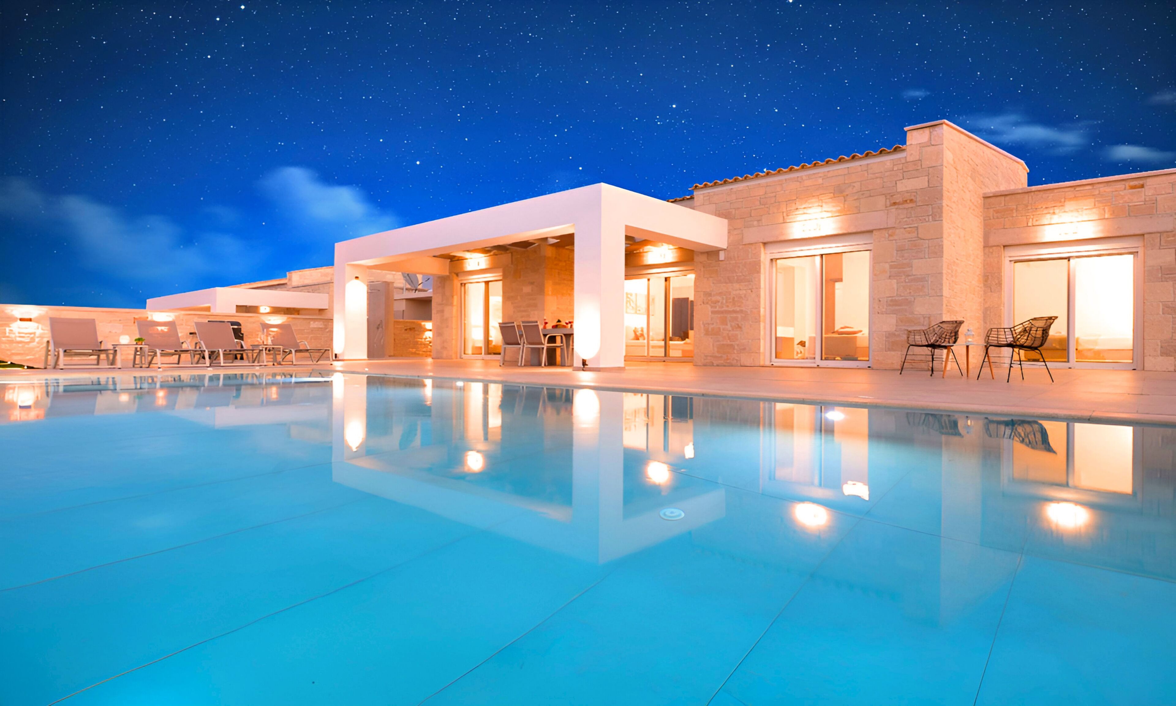 Piscine extérieure, piscine chauffée