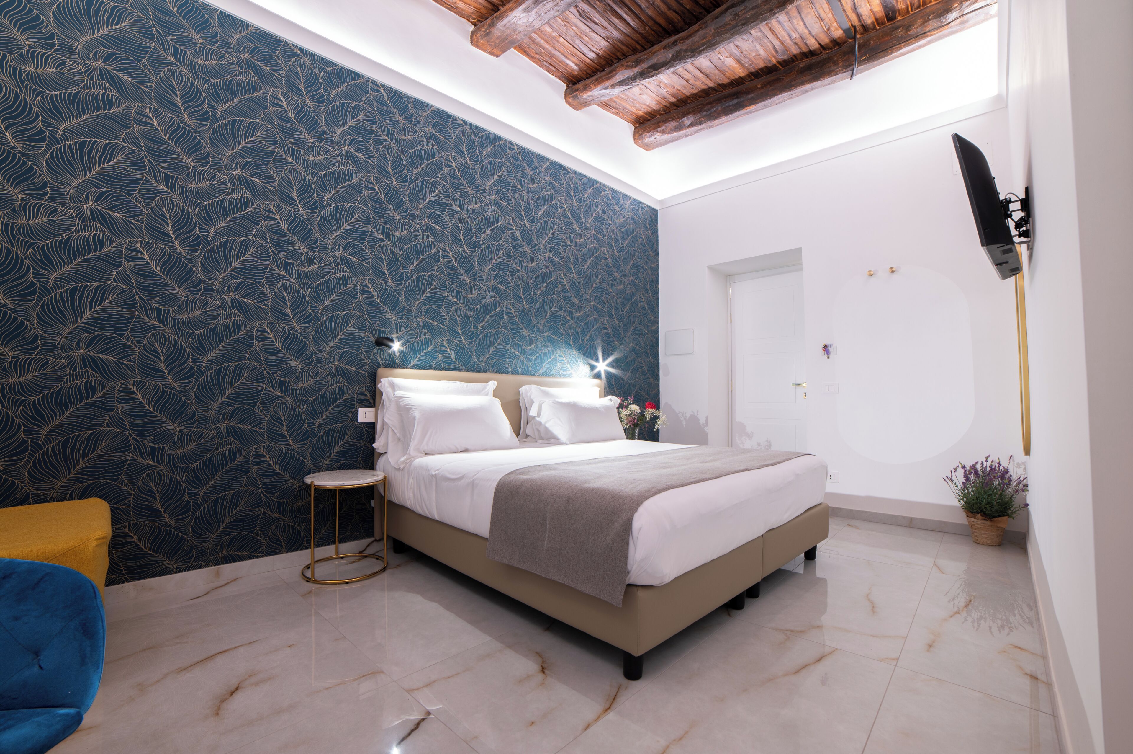 Deluxe Triple Room, City View