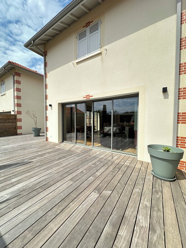 Terassi/patio