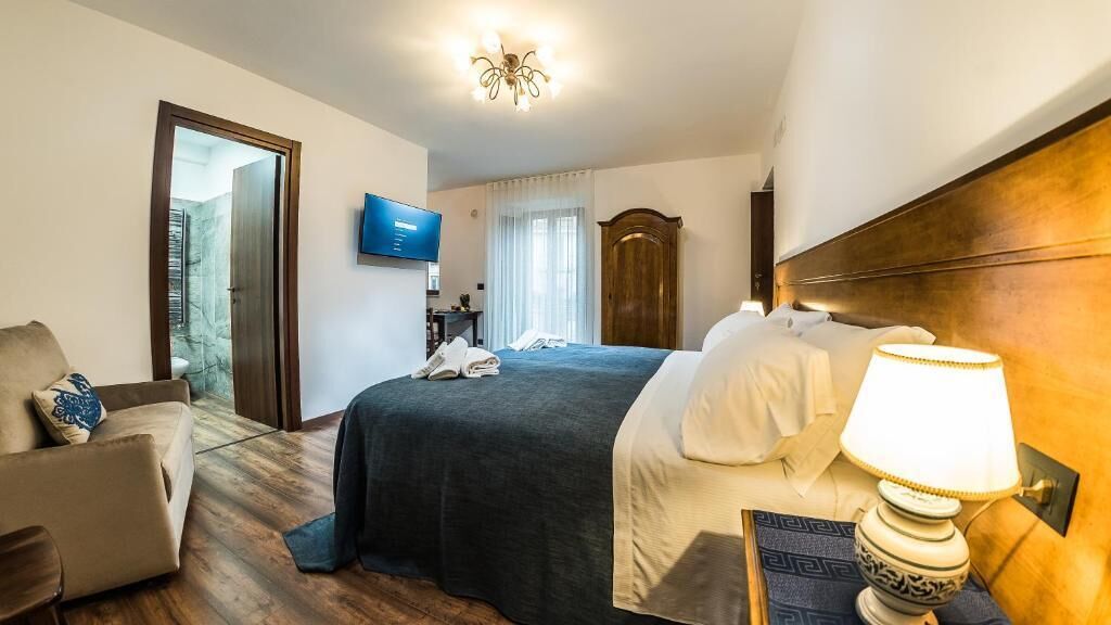 Comfort Triple Room, Balcony, City View