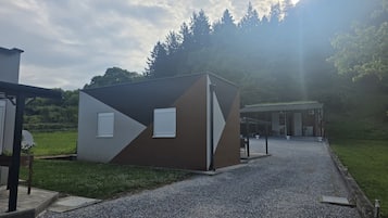 Ferienhaus (Holiday Home with Terrace) | Außenbereich
