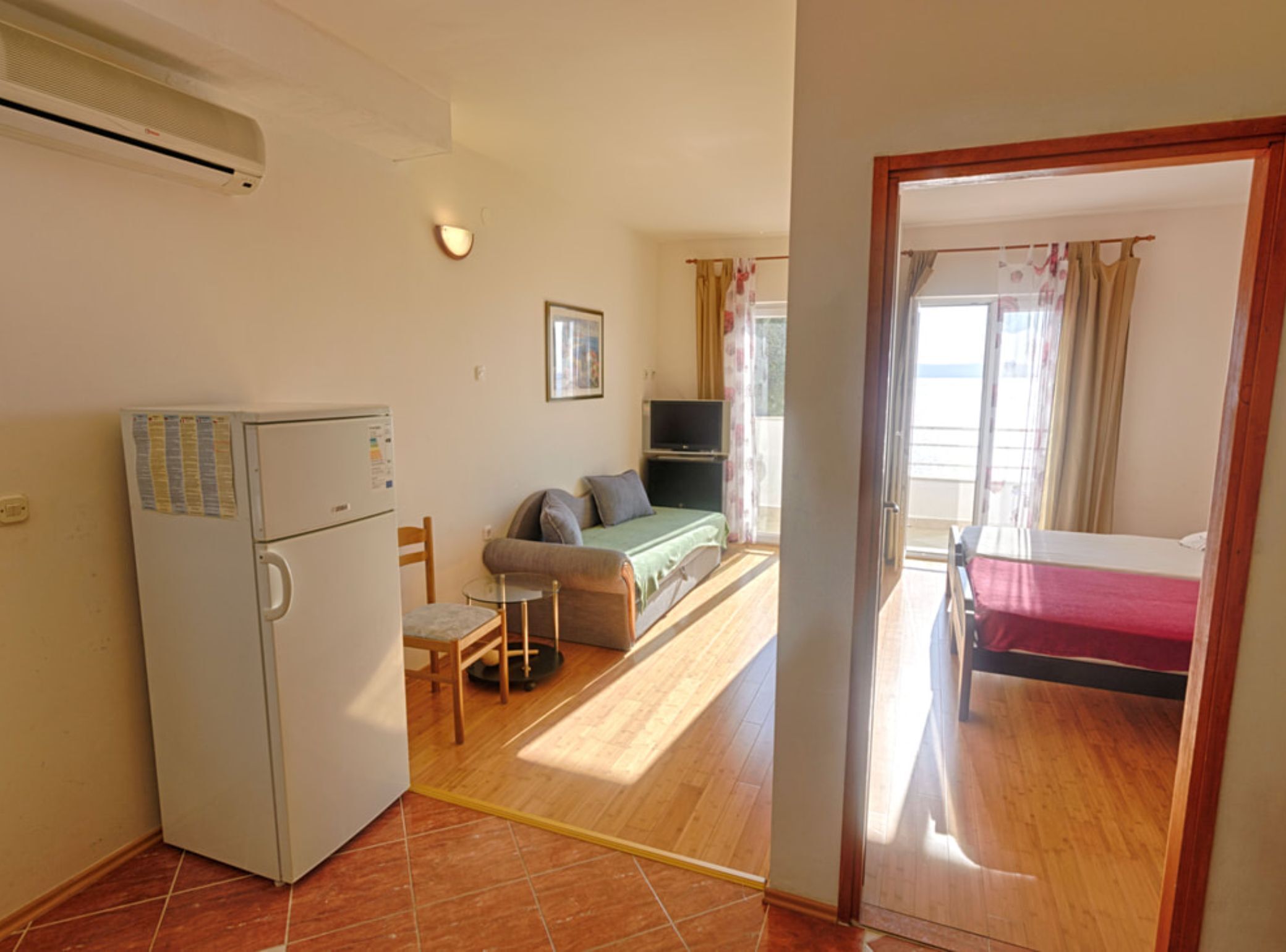 Apartment (Olive two bedroom apartment with balc) | Living room | 32-inch flat-screen TV with cable channels
