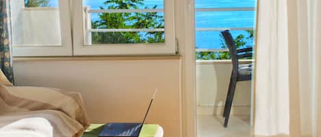 Apartment (Olive two bedroom apartment with balc) | Living room | 32-inch flat-screen TV with cable channels