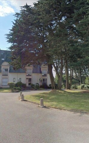 Property grounds - Quiberon nice equipped apartment for 2 people 500m from the beach (Quiberon)