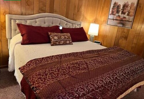 Bambi Motel