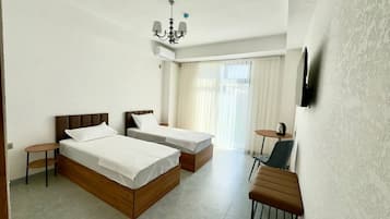 Classic Double or Twin Room, Garden View | Desk, laptop workspace, free WiFi
