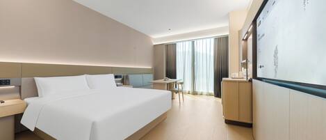 Superior Double Room, City View | Free WiFi