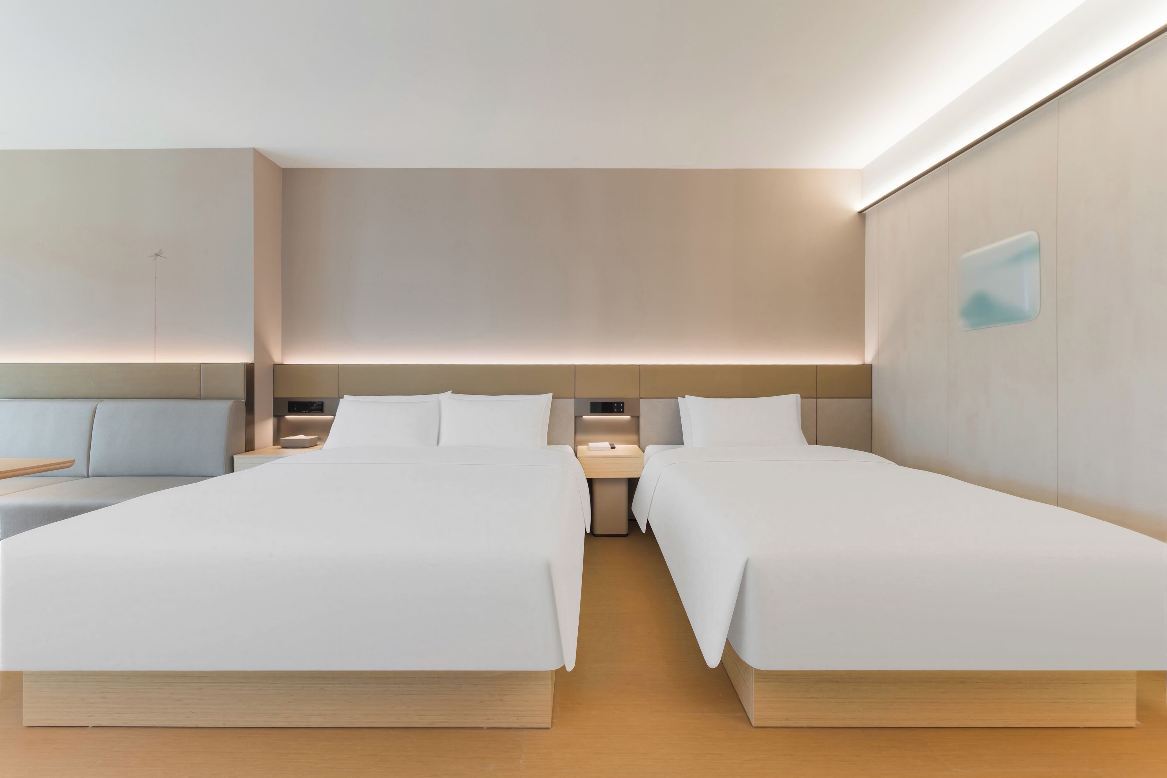 Family Studio Suite, Hill View