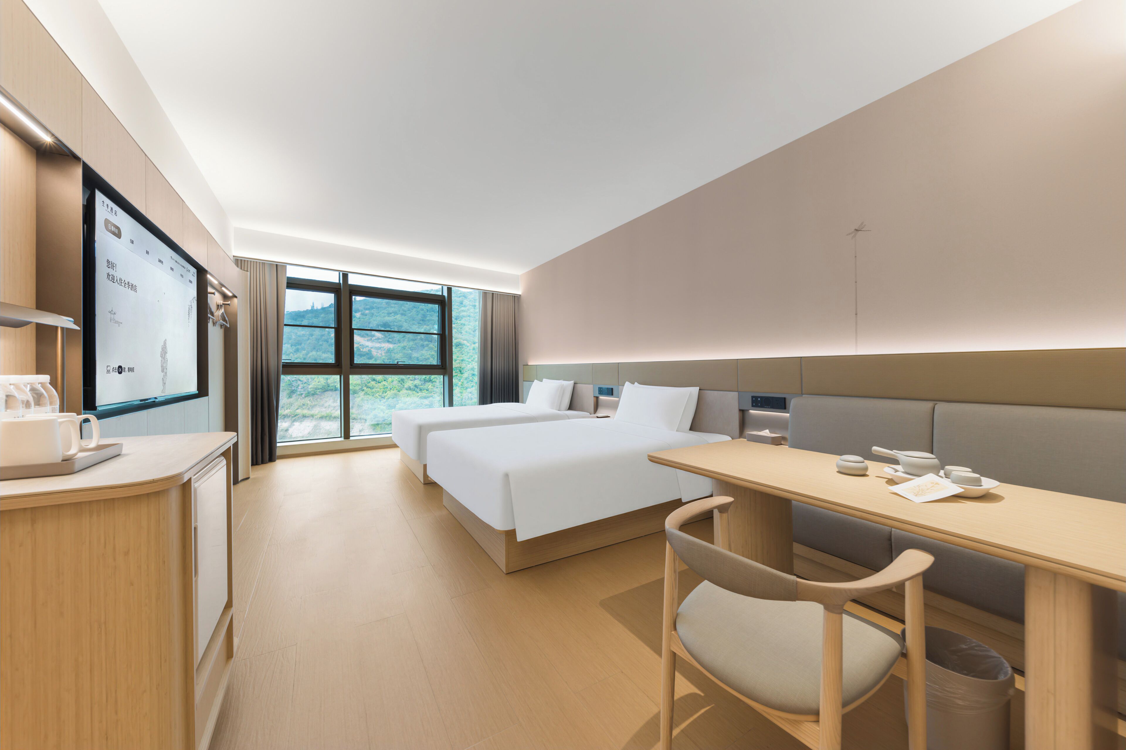 Luxury Twin Room