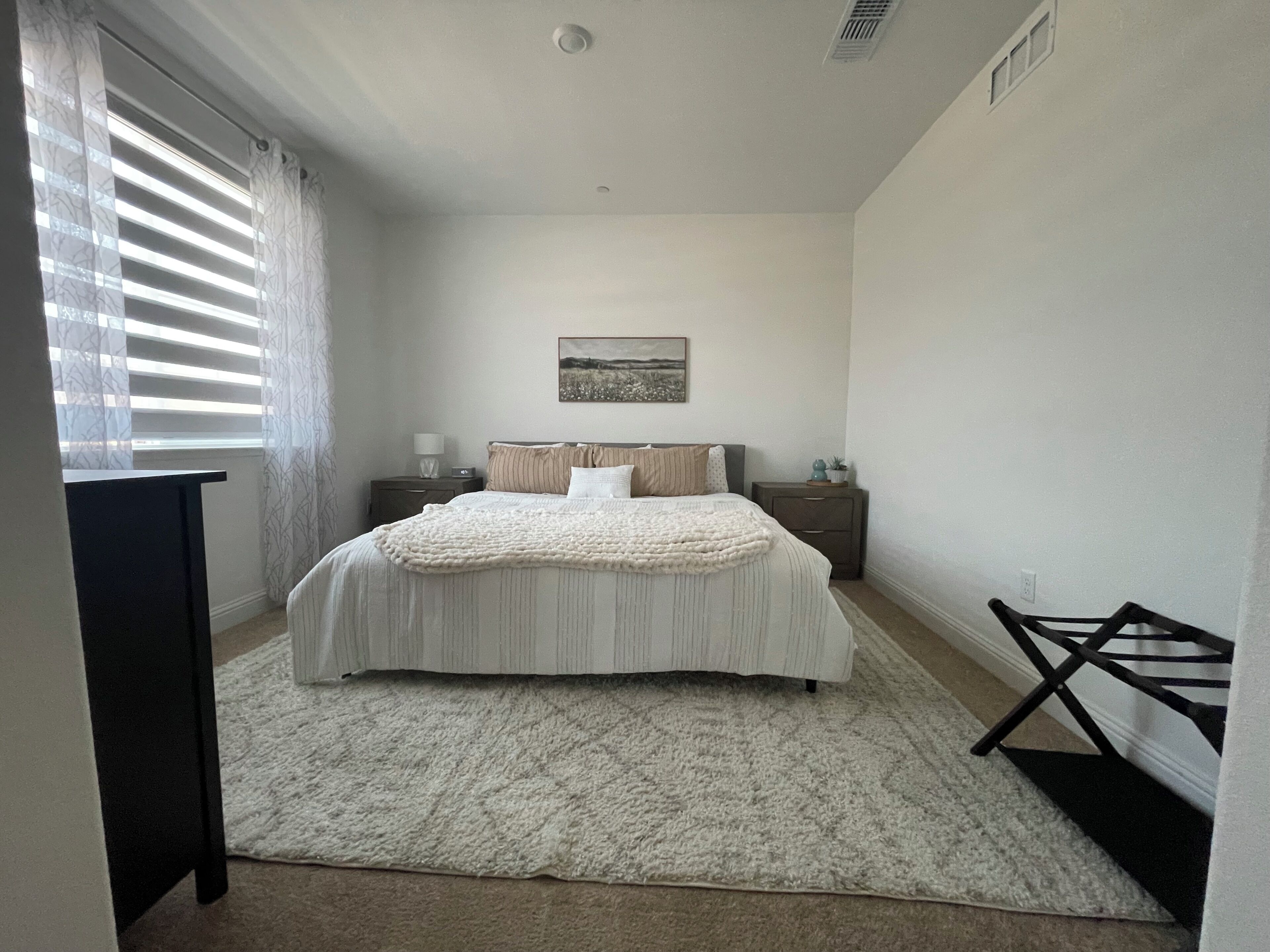 1 bedroom, travel crib, WiFi, bed sheets