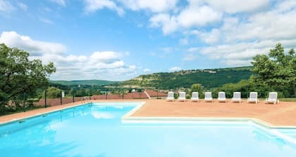Group Duplex Holiday Home in Cajarc