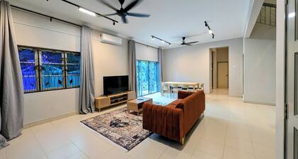 ANS Homestay Corner Lot Shah Alam City Centre