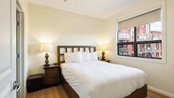 Blackout drapes, iron/ironing board, free WiFi