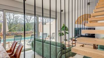 Villa Luxe, vue piscine | Intérieur