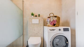Luxury Villa, Pool View | Bathroom | Free toiletries, soap, shampoo, toilet paper