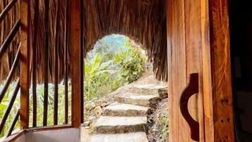 Economy Shared Dormitory, Ocean View | Property grounds