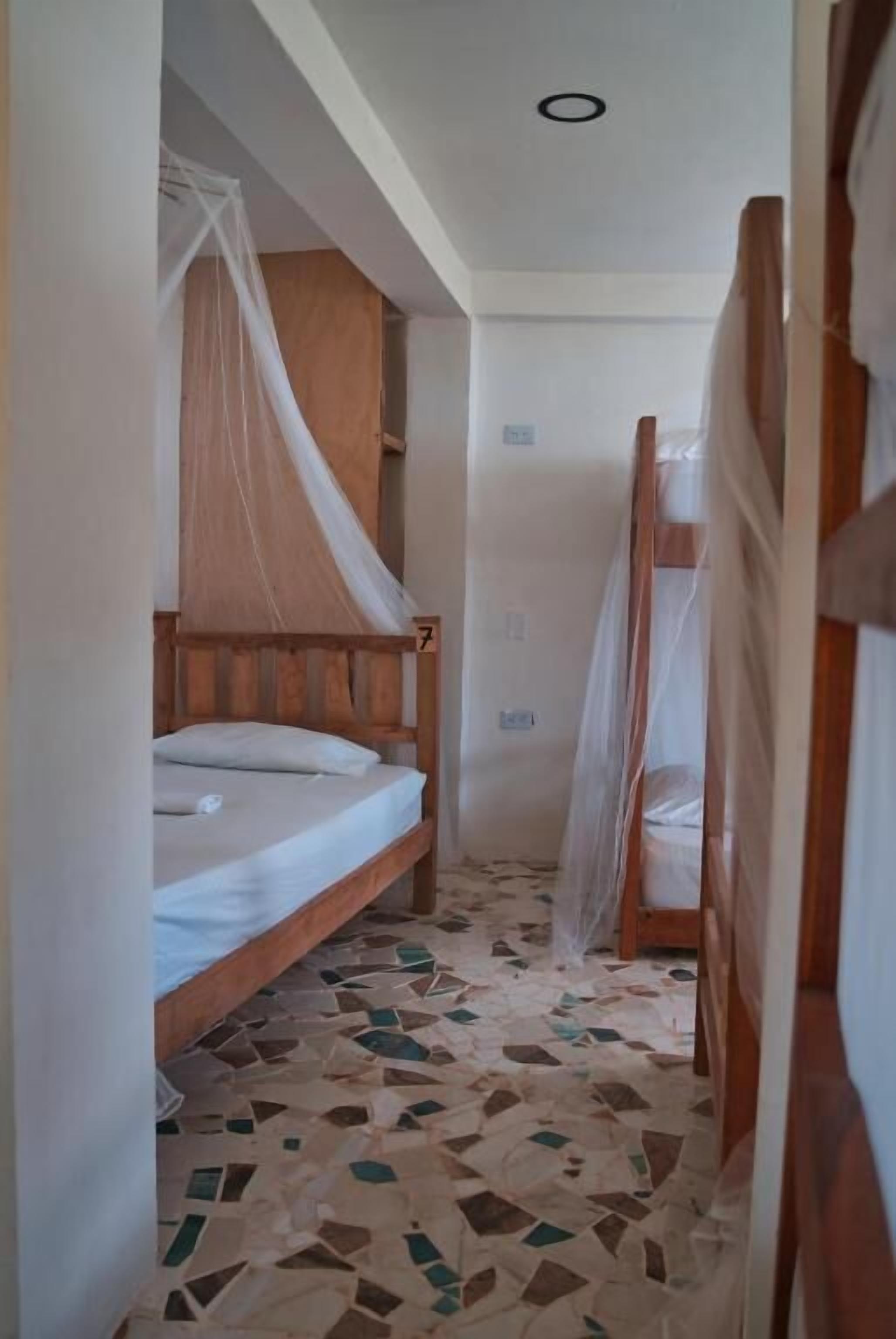 Comfort slaapzaal, uitzicht op zee