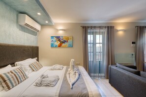 1 bedroom, iron/ironing board, free WiFi, bed sheets - Large studio with balcony & shared terrace GOTWN4 (Sliema)