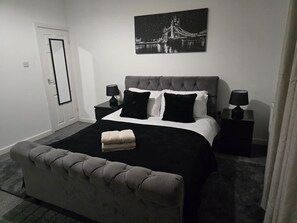 Desk, iron/ironing board, free WiFi, bed sheets