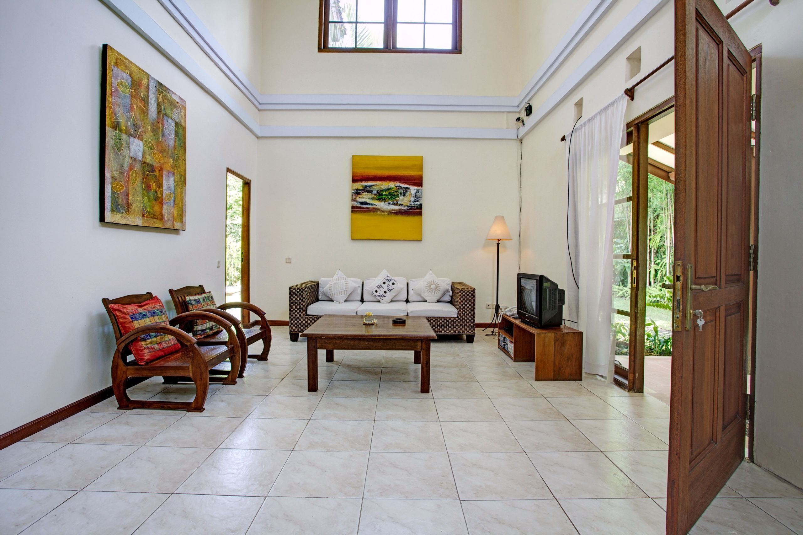 Dalle's House In Bali: Centrally Located Yet Quiet, Bright, With Tropical Garden - 庫塔