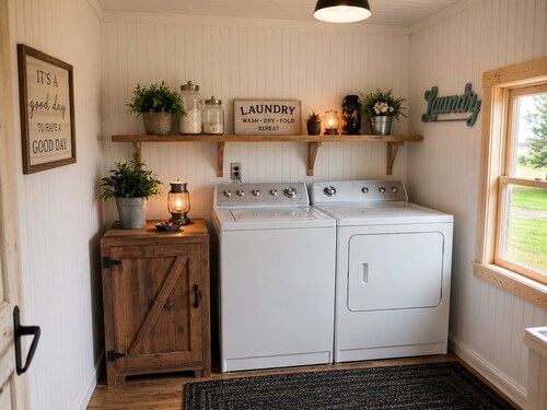 Country RV Retreat -  50 Amp Hookup, WiFi, Laundry & Prairie Views