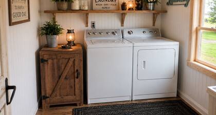 Country RV Retreat - 50 Amp Hookup, WiFi, Laundry & Prairie Views