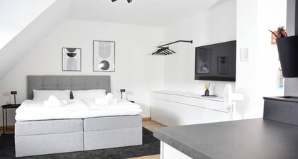 Central Kempten | 2 guests • Bright & Modern