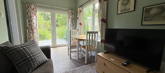 Private family Garden Studio on Historic Shannon Estate