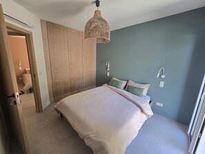 Room - Vrbo Property (Lumio)