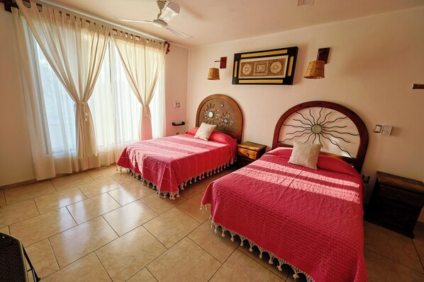 Room - Vrbo Property (San Juan Bautista la Raya)