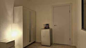 Habitación, 1 cama matrimonial, para no fumadores, se aceptan mascotas | Interior