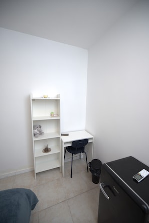Standard Double Room, Courtyard View | Mini-refrigerator