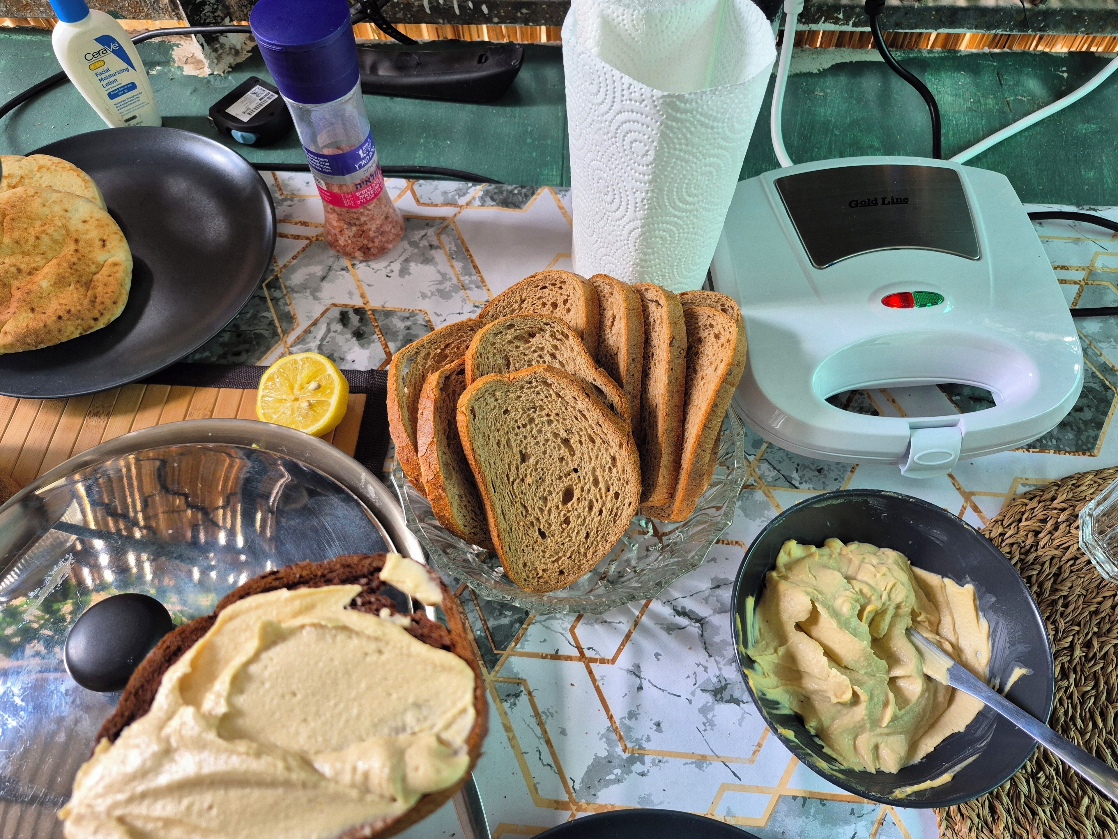 Frukostbuffé mot avgift på helger