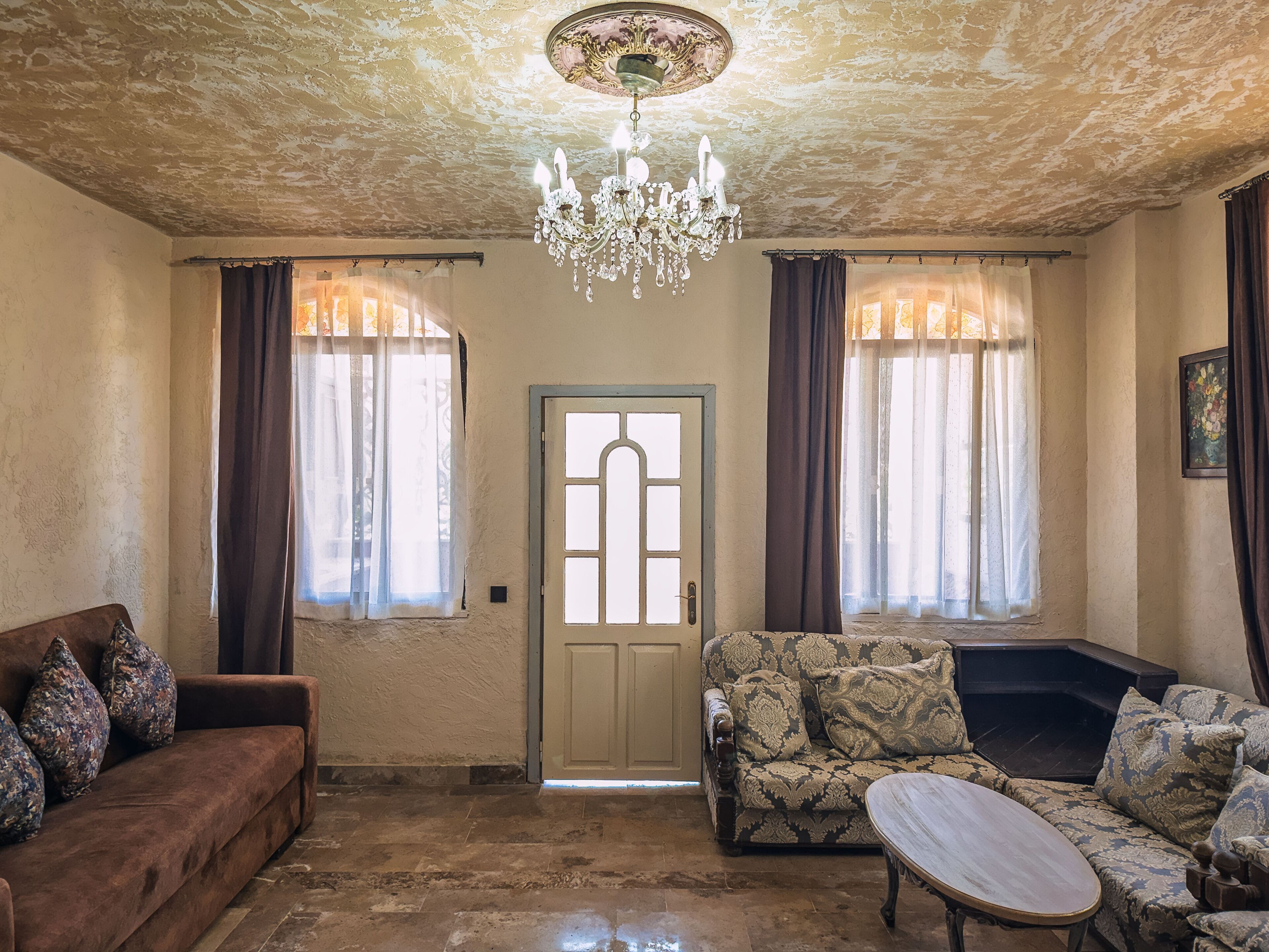 Suite Premium, 1 habitación, balcón, en el área del jardín | Área de sala de estar | Chimenea 
