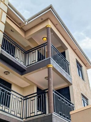 Exterior - Dainty Homes - Kisaasi Kyanja (Kampala)