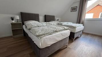 2 Schlafzimmer, Bügeleisen/Bügelbrett, Internetzugang, Bettwäsche