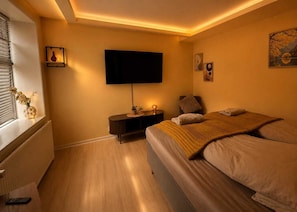 1 chambre, accès Internet, draps fournis