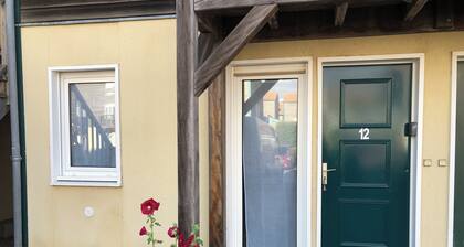 Cozy studio in Les Minimes, 1 km from the harbor and the beach