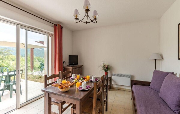 Lovely Duplex Near Historic Carayac - Lot