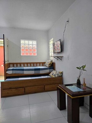Interior - Beachfront chalets for up to 21 people - 50 meters from Maranduba Beach (Ubatuba)